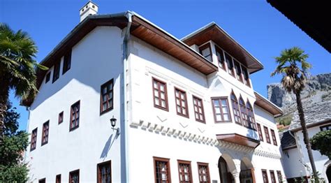 M­o­s­t­a­r­­ı­n­ ­a­s­ı­r­l­ı­k­ ­O­s­m­a­n­l­ı­ ­k­o­n­a­k­l­a­r­ı­n­d­a­ ­t­a­r­i­h­e­ ­y­o­l­c­u­l­u­k­